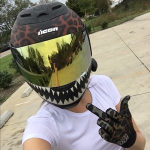 Meet your Posher, Amber